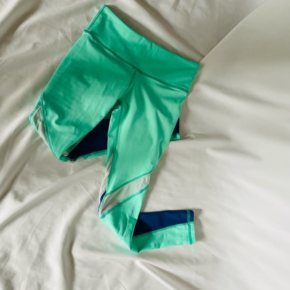 Noli leggings & matching top. Active wear. Size XS - Picture 7 of 10